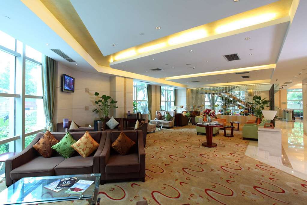 Howard Johnson Huaihai Hotel Shanghái Exterior foto